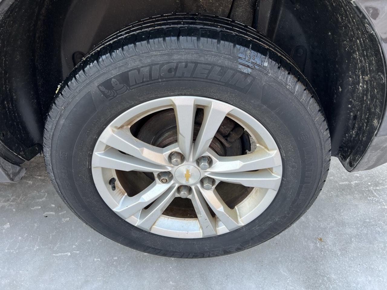 2016 Chevrolet Equinox LS Front-wheel Drive Automatic Photo