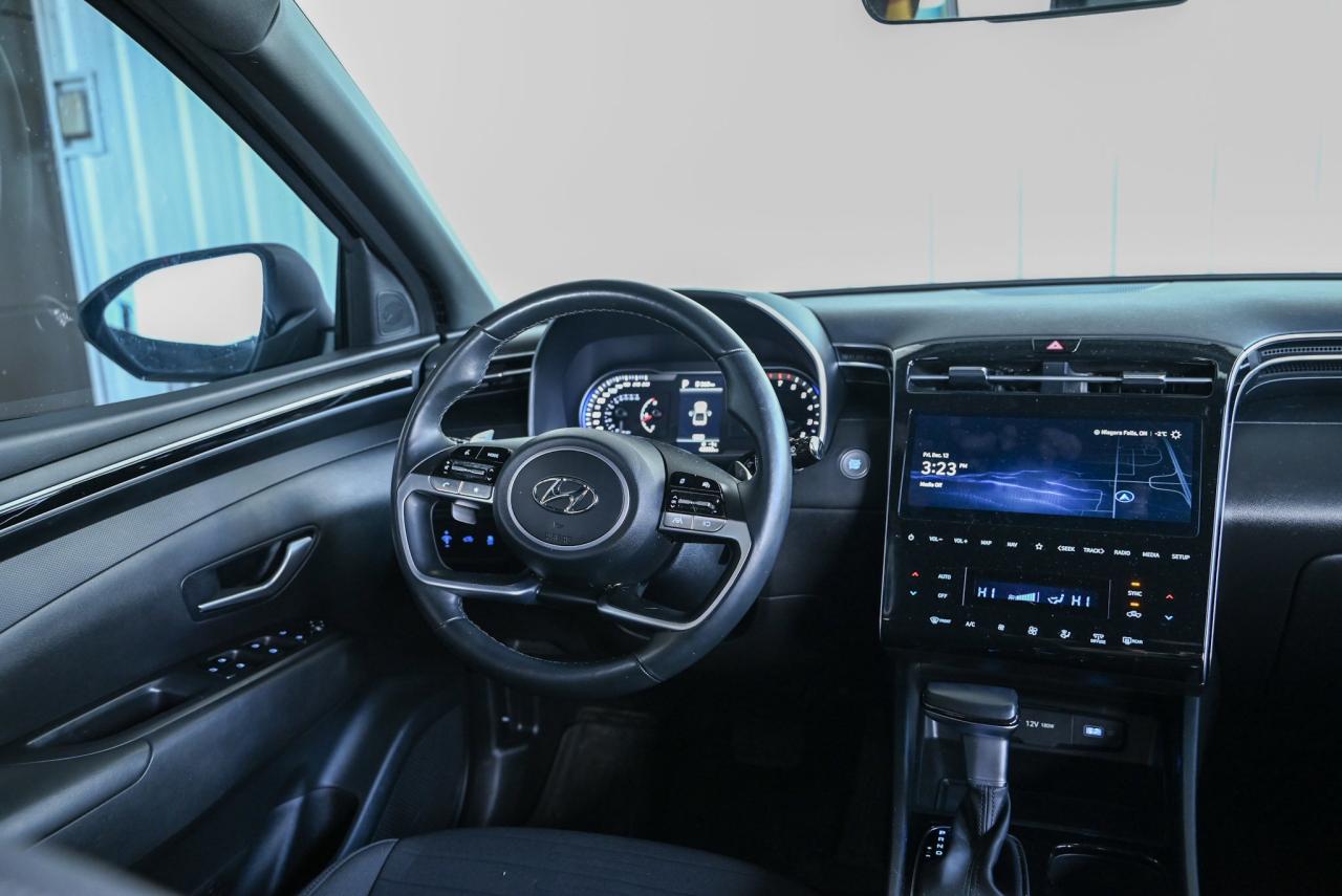 2024 Hyundai Santa Cruz Preferred/ AWD / Snow tire pkg included/ Bed Exten Photo