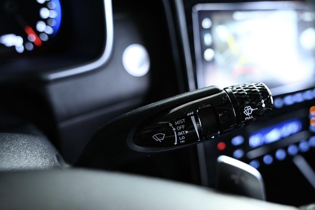 2024 Hyundai Santa Cruz Preferred/ AWD / Snow tire pkg included/ Bed Exten Photo