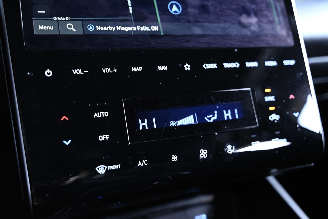 2024 Hyundai Santa Cruz Preferred/ AWD / Snow tire pkg included/ Bed Exten Photo