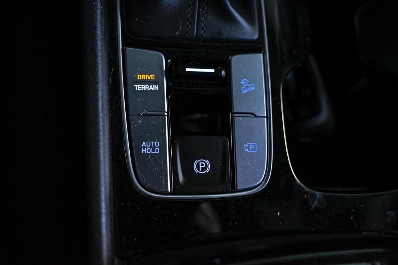 2024 Hyundai Santa Cruz Preferred/ AWD / Snow tire pkg included/ Bed Exten Photo