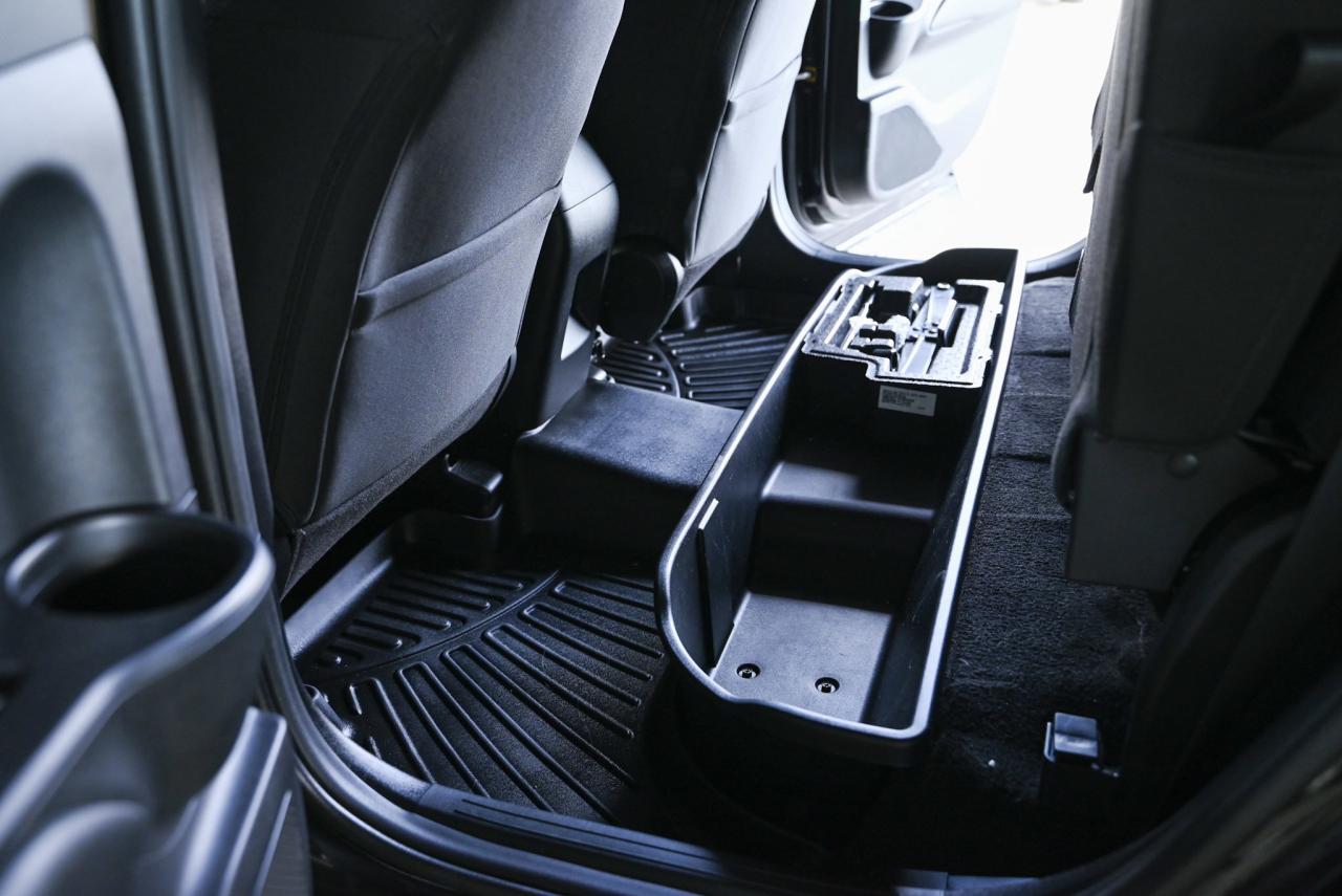 2024 Hyundai Santa Cruz Preferred/ AWD / Snow tire pkg included/ Bed Exten Photo