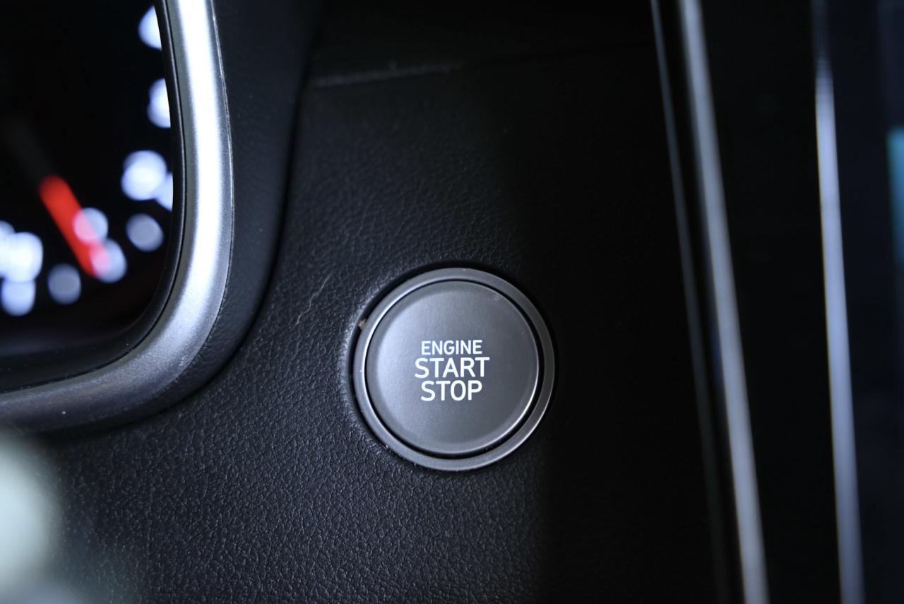 2024 Hyundai Santa Cruz Preferred/ AWD / Snow tire pkg included/ Bed Exten Photo