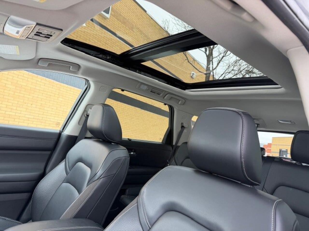 2023 Nissan Pathfinder SL 1 Owner Clean Carfax 2 Sets of wheels Certified Photo