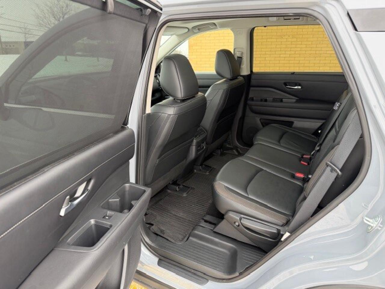 2023 Nissan Pathfinder SL 1 Owner Clean Carfax 2 Sets of wheels Certified Photo