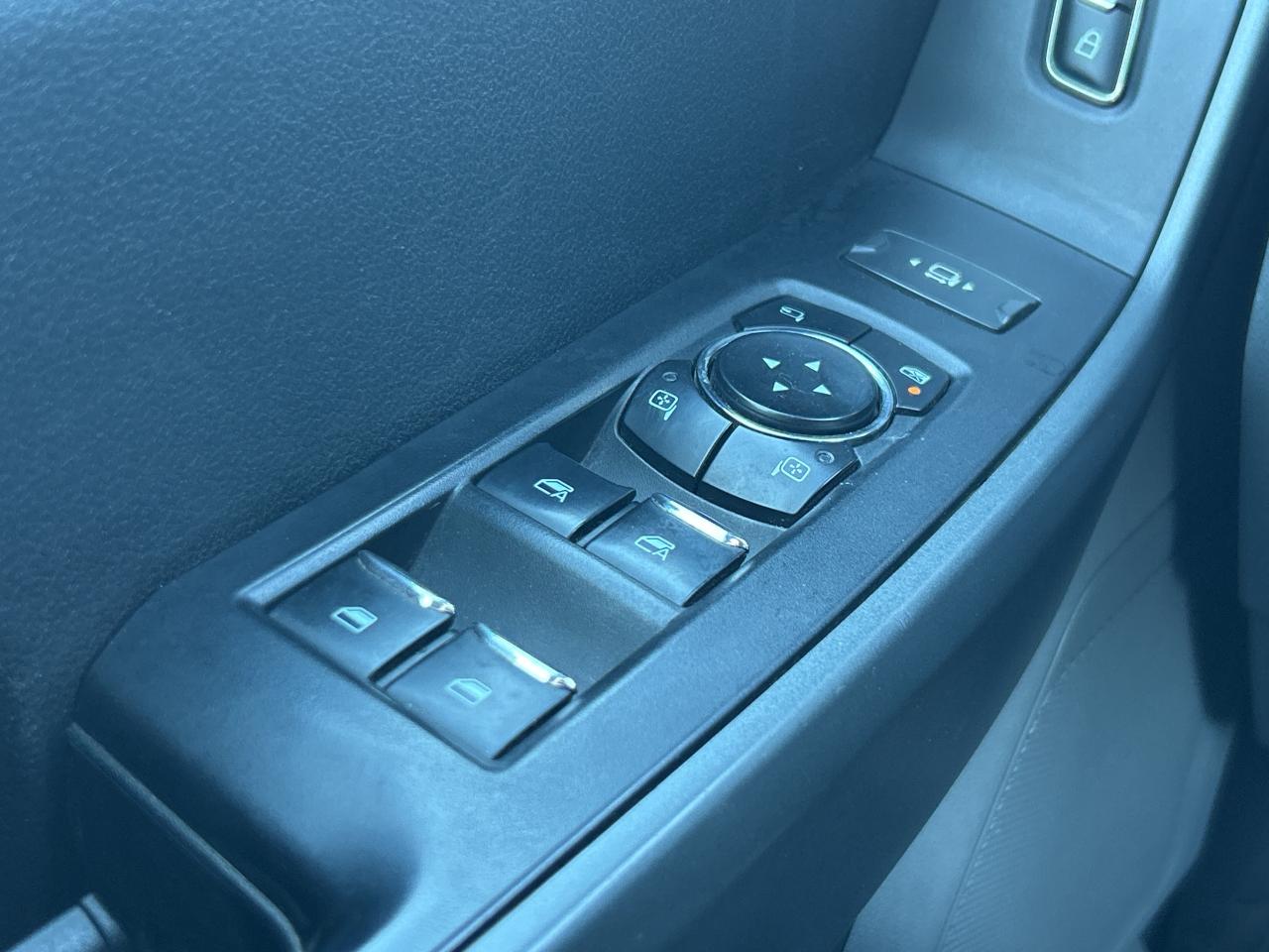 2023 Ford F-350 XLT Crew Cab 8' Box   Diesel   Clean Carfax Photo