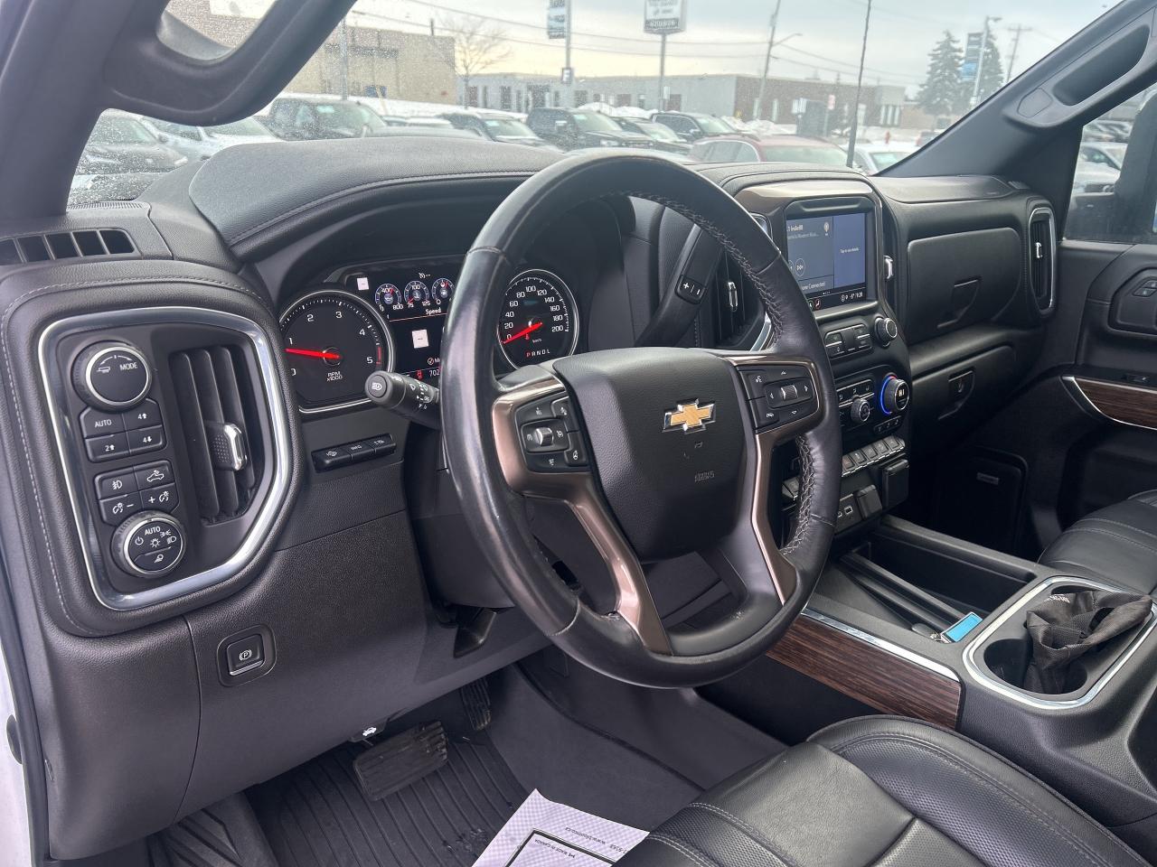 2023 Chevrolet Silverado 3500HD 4WD Crew Cab 159  High Country Photo