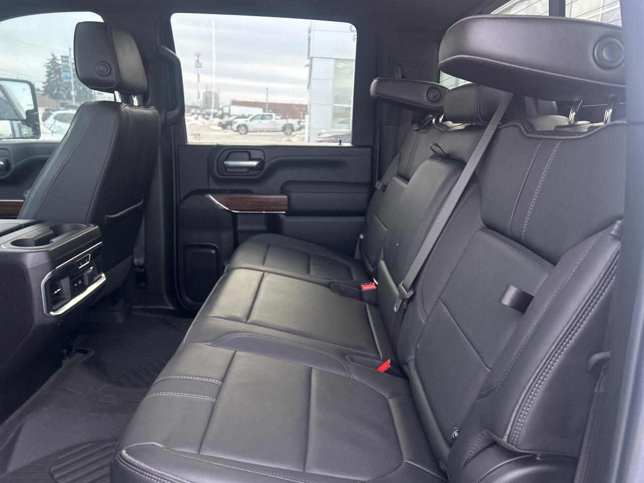 2023 Chevrolet Silverado 3500HD 4WD Crew Cab 159  High Country Photo