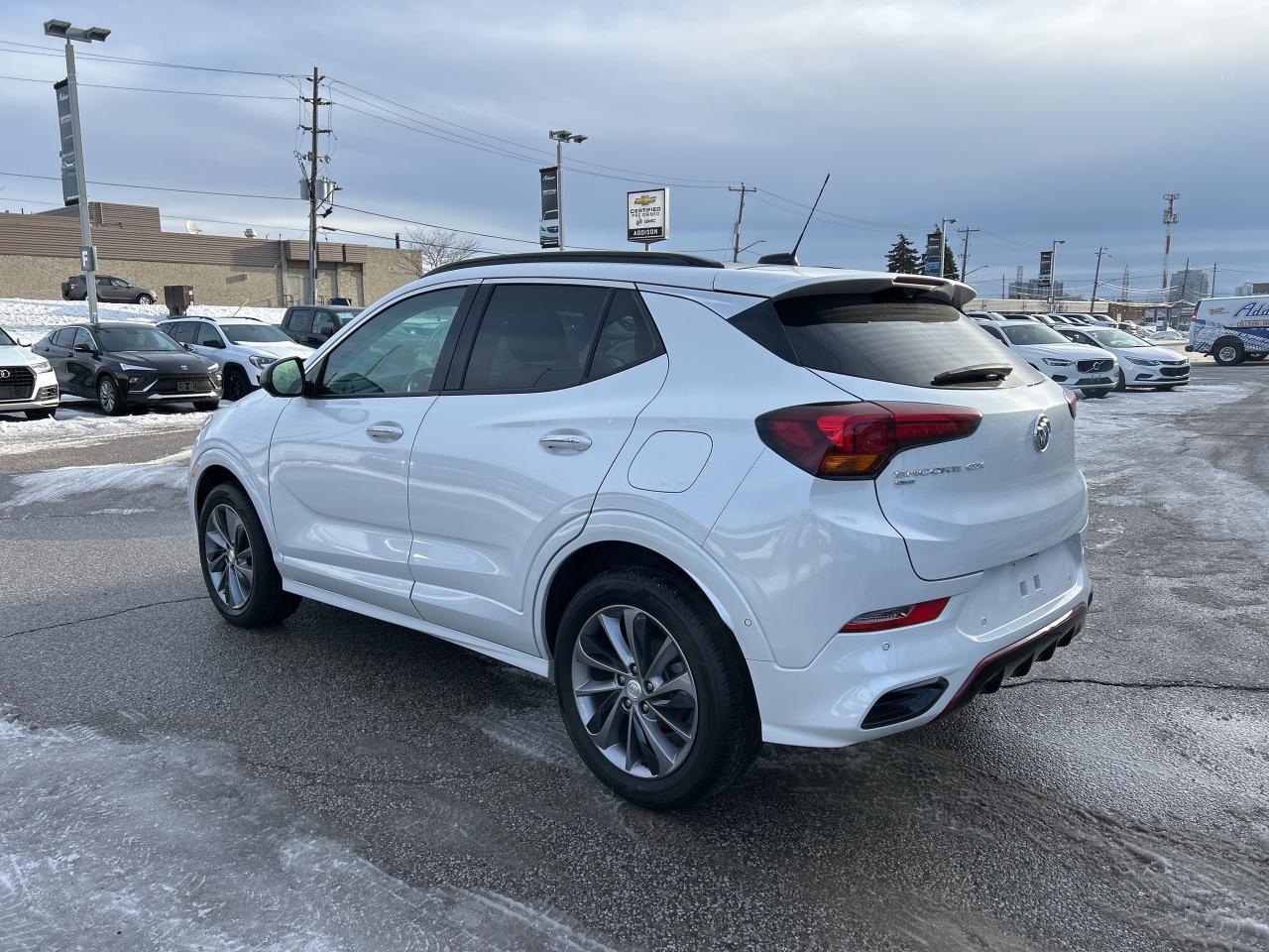 2023 Buick Encore GX AWD 4dr Essence sport touring Photo