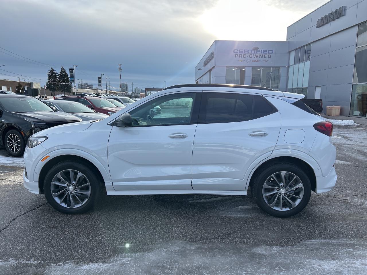 2023 Buick Encore GX AWD 4dr Essence sport touring Photo