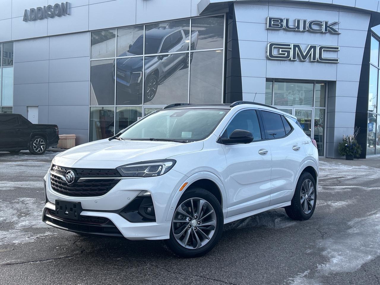 2023 Buick Encore GX AWD 4dr Essence sport touring Photo0