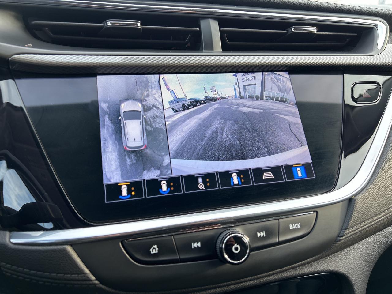 2023 Buick Encore GX AWD 4dr Essence sport touring Photo