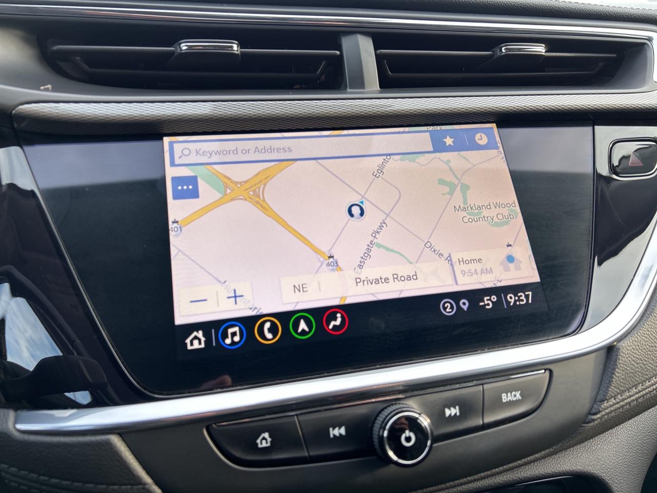 2023 Buick Encore GX AWD 4dr Essence sport touring Photo