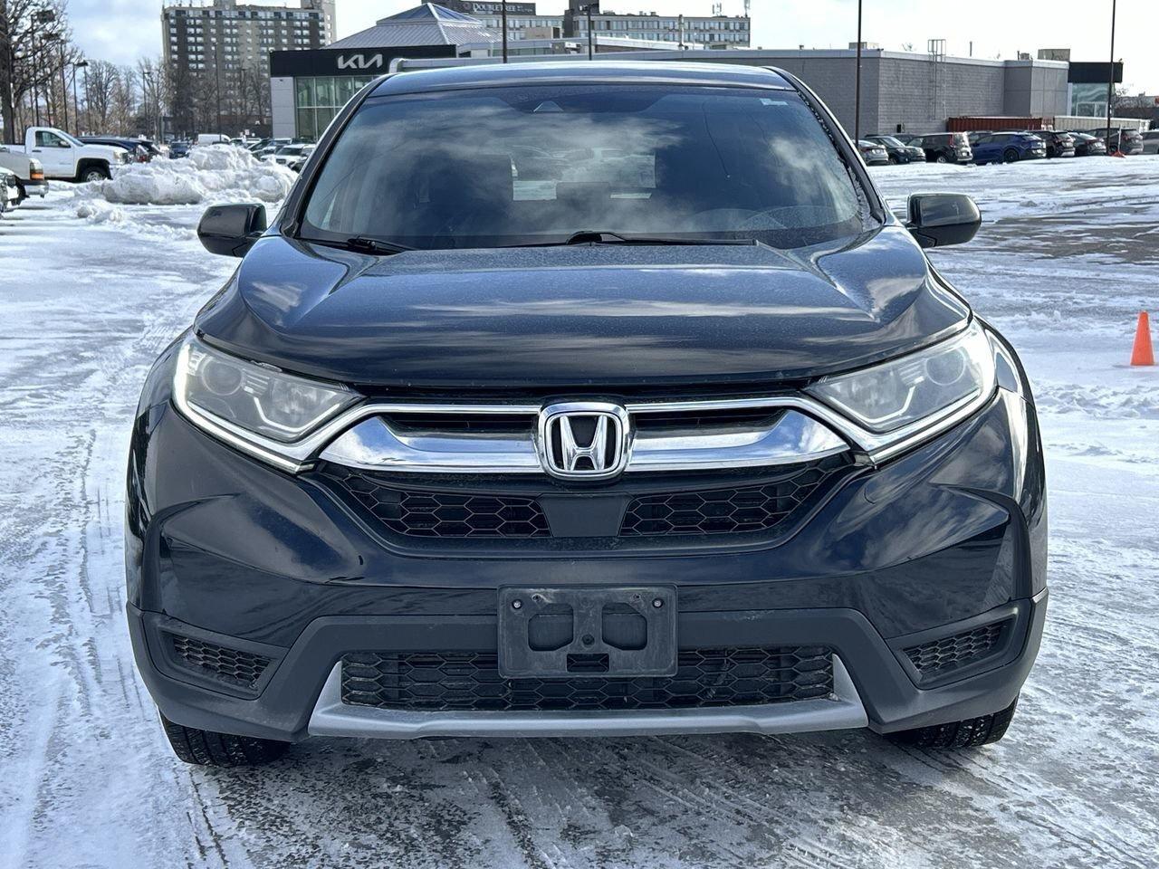 2018 Honda CR-V LX   SMART. RELIABLE. READY TO ROLL RELIABLE   CLE Photo3