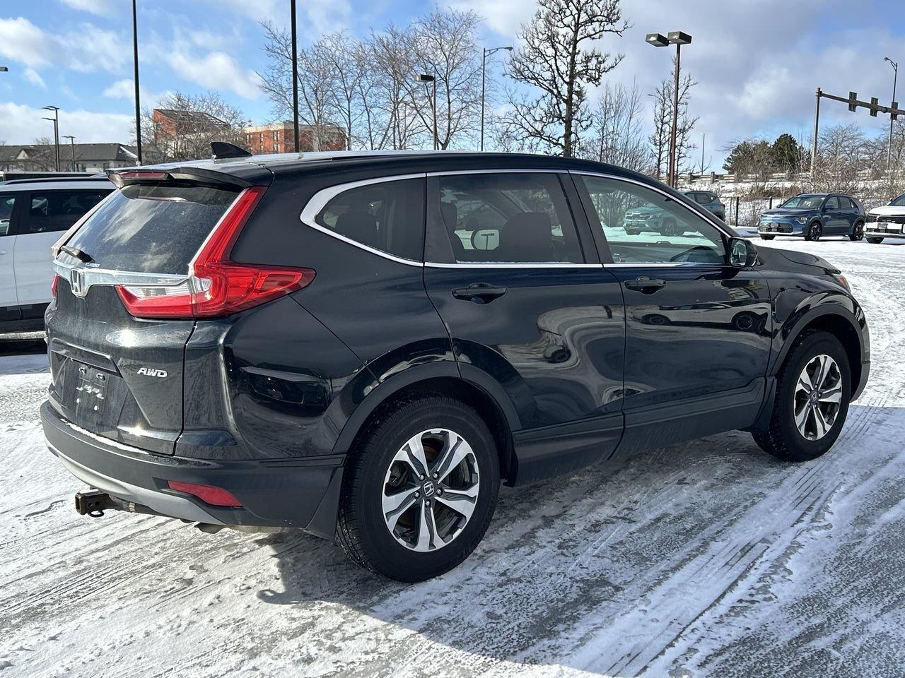 2018 Honda CR-V LX   SMART. RELIABLE. READY TO ROLL RELIABLE   CLE Photo