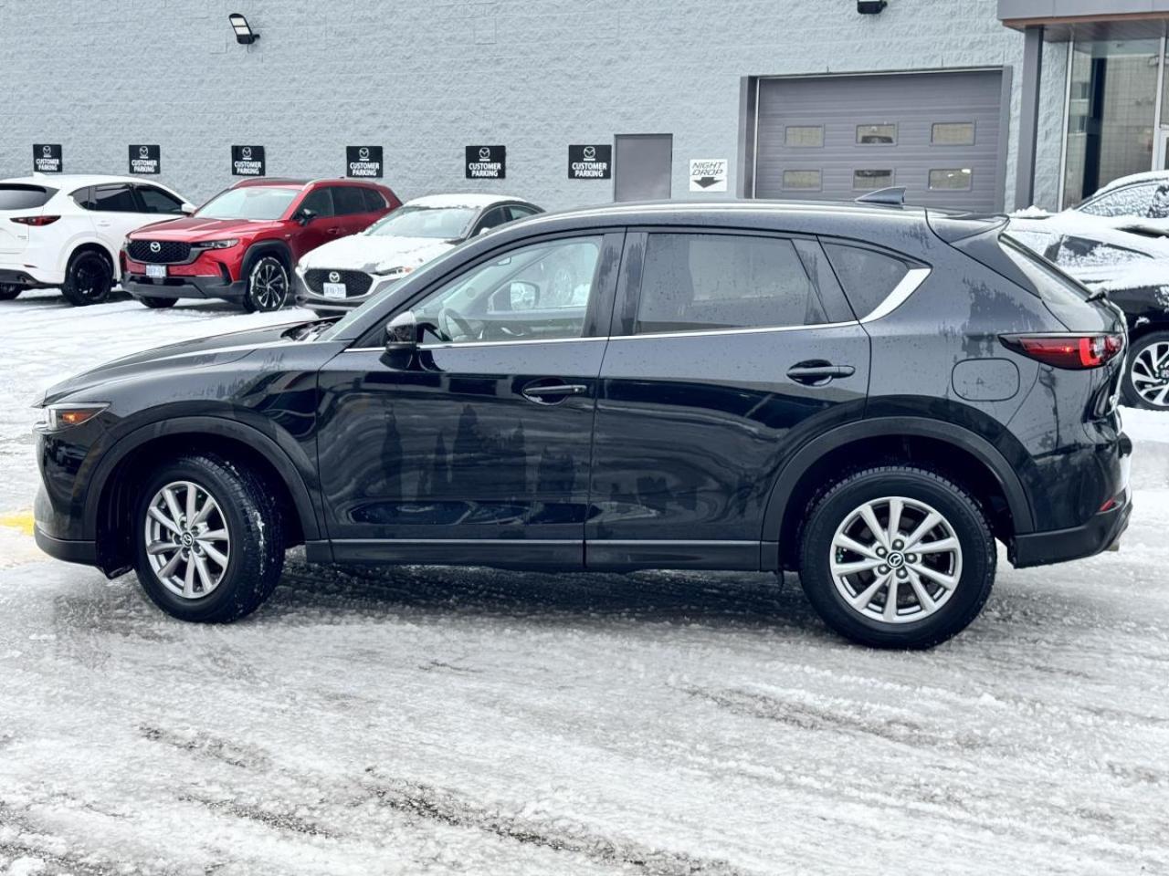 2022 Mazda CX-5 GS AWD/ ONLY 26K/ MUST SEE/ LEATHER/ BACKUP CAMERA Photo