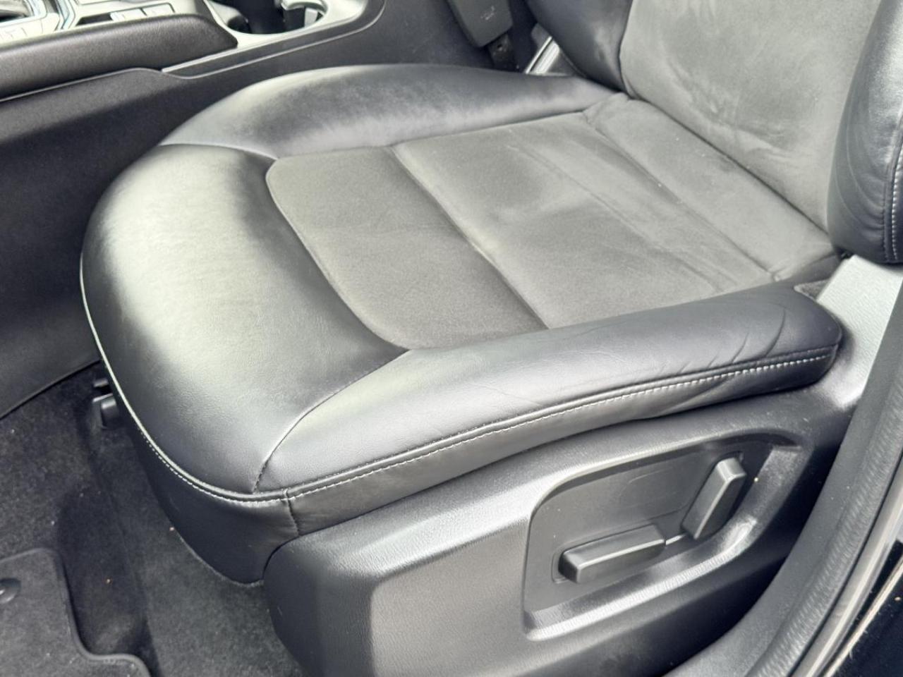 2022 Mazda CX-5 GS AWD/ ONLY 26K/ MUST SEE/ LEATHER/ BACKUP CAMERA Photo