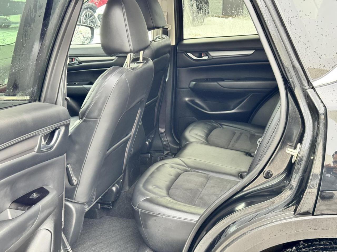 2022 Mazda CX-5 GS AWD/ ONLY 26K/ MUST SEE/ LEATHER/ BACKUP CAMERA Photo