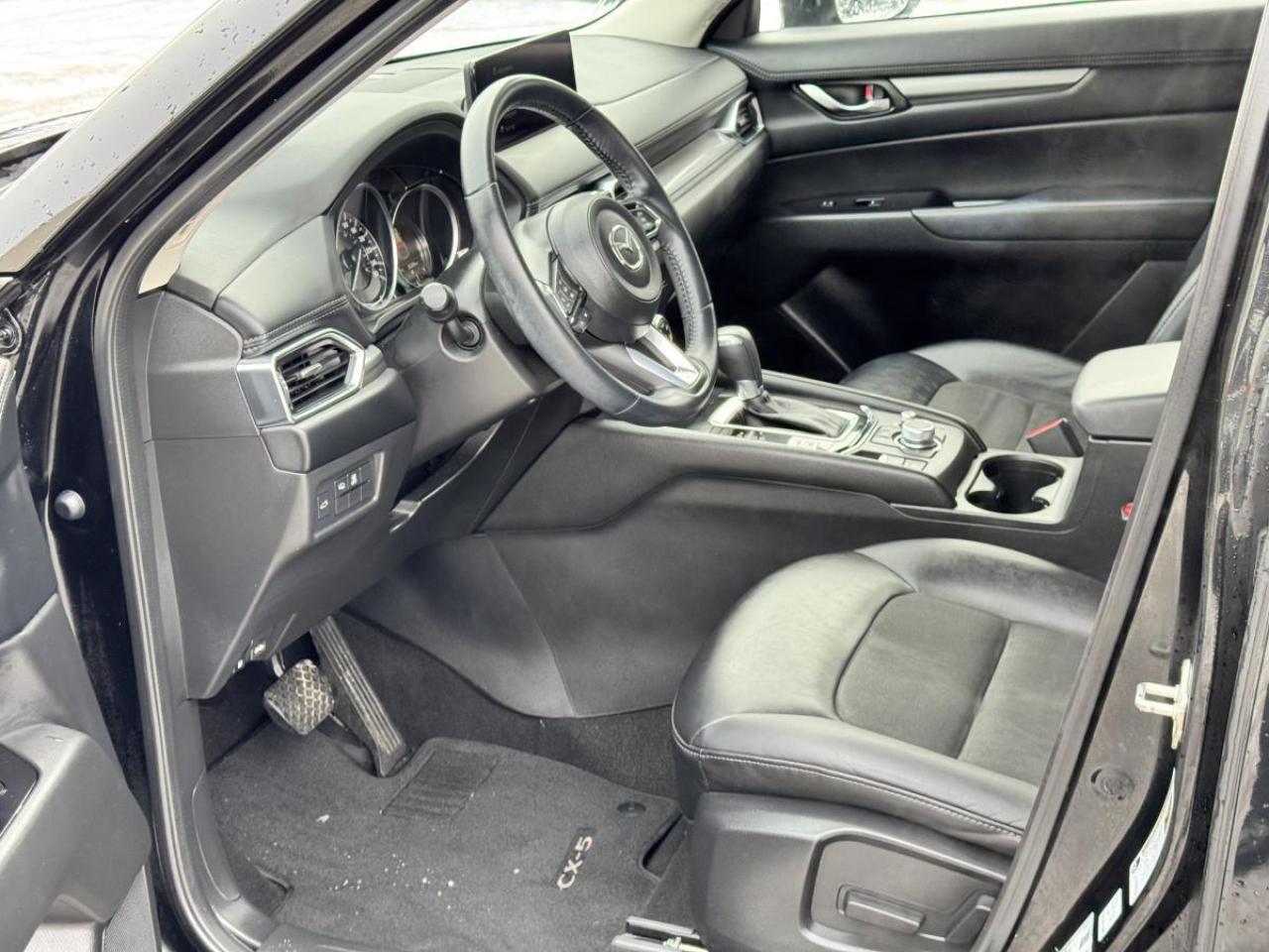 2022 Mazda CX-5 GS AWD/ ONLY 26K/ MUST SEE/ LEATHER/ BACKUP CAMERA Photo