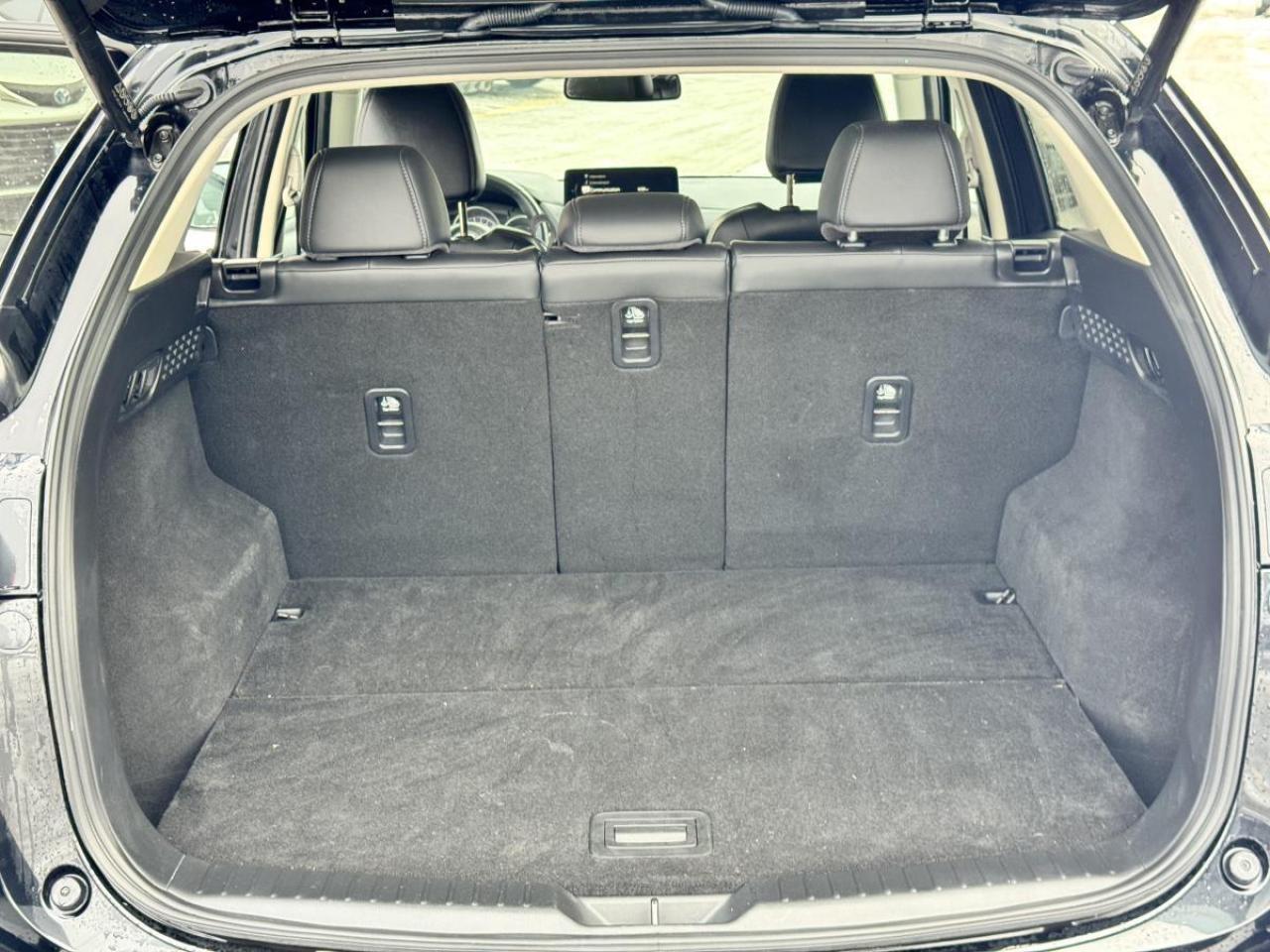 2022 Mazda CX-5 GS AWD/ ONLY 26K/ MUST SEE/ LEATHER/ BACKUP CAMERA Photo