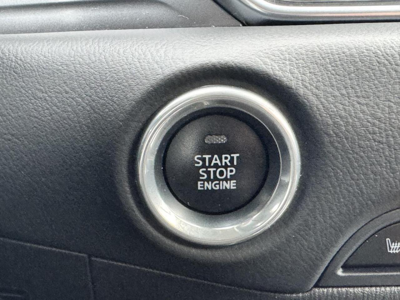 2022 Mazda CX-5 GS AWD/ ONLY 26K/ MUST SEE/ LEATHER/ BACKUP CAMERA Photo