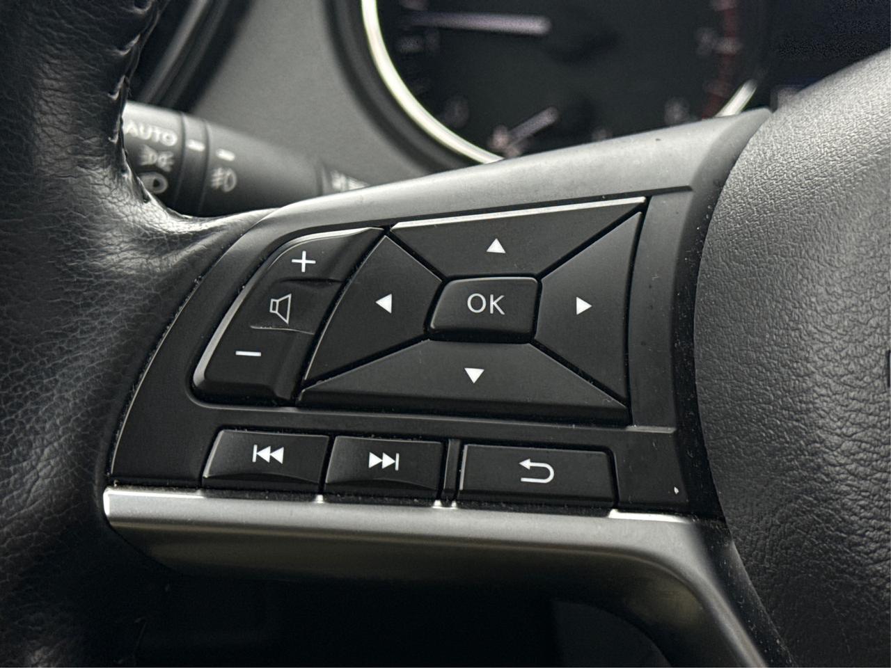 2023 Nissan Qashqai AWD SL NAV LEATHER SUNROOF WE FINANCE ALL CREDIT Photo