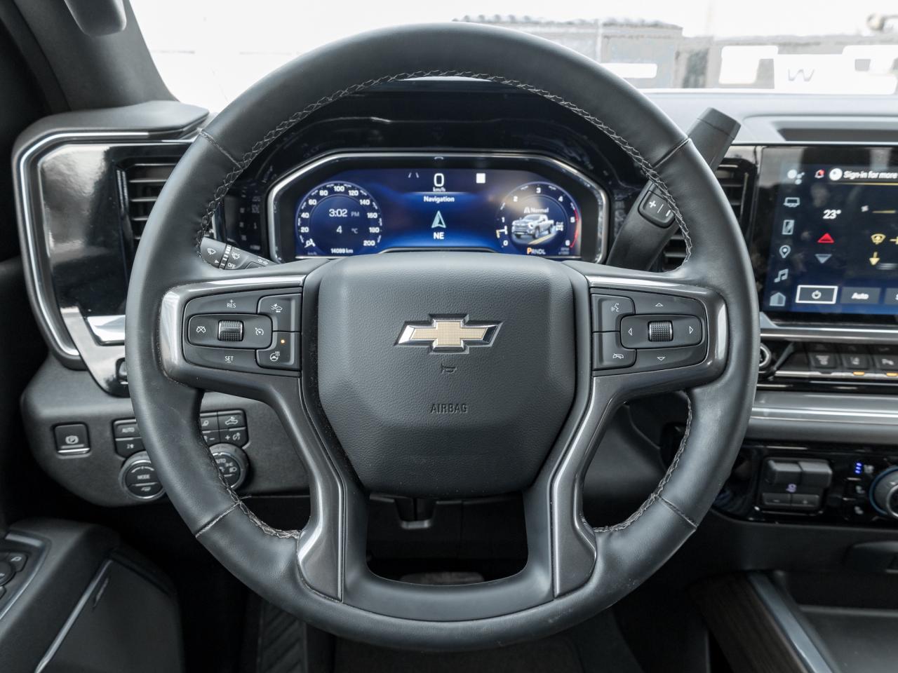 2025 Chevrolet SILVERADO 2500HD 4WD Crew Cab 159  High Country   Local trade! Photo