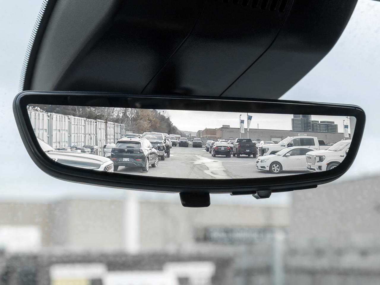 2025 Chevrolet SILVERADO 2500HD 4WD Crew Cab 159  High Country   Local trade! Photo