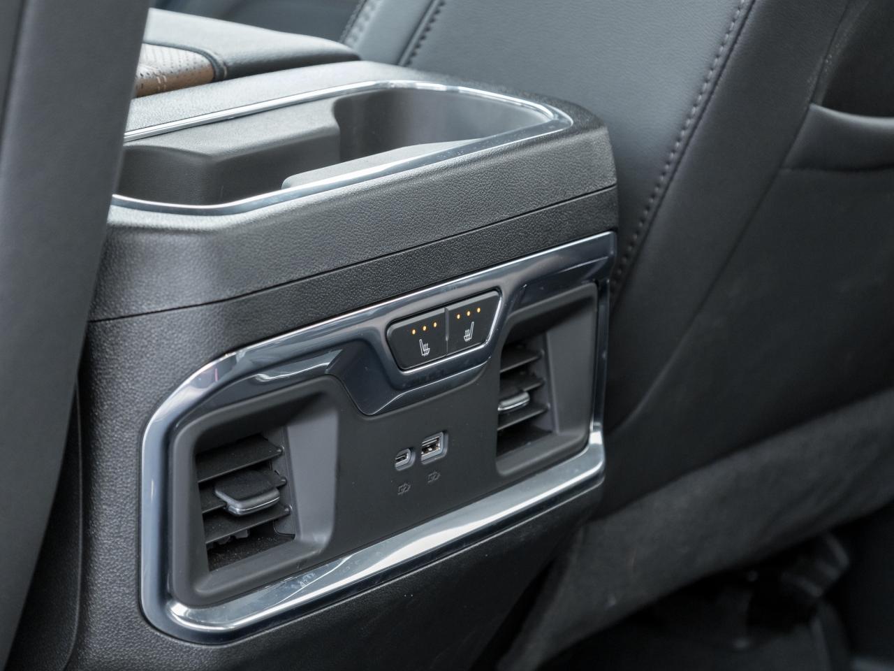 2025 Chevrolet SILVERADO 2500HD 4WD Crew Cab 159  High Country   Local trade! Photo