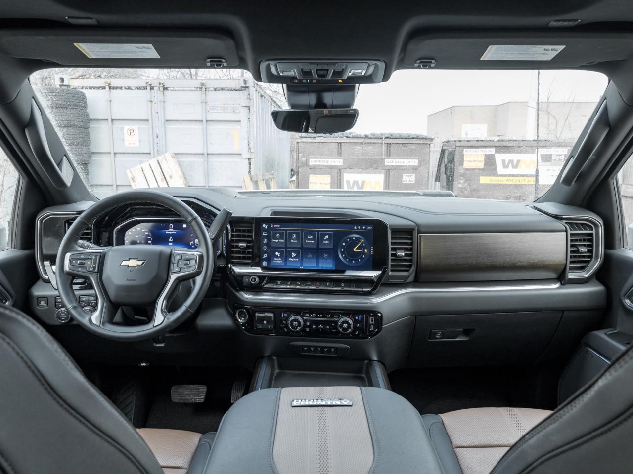 2025 Chevrolet SILVERADO 2500HD 4WD Crew Cab 159  High Country   Local trade! Photo