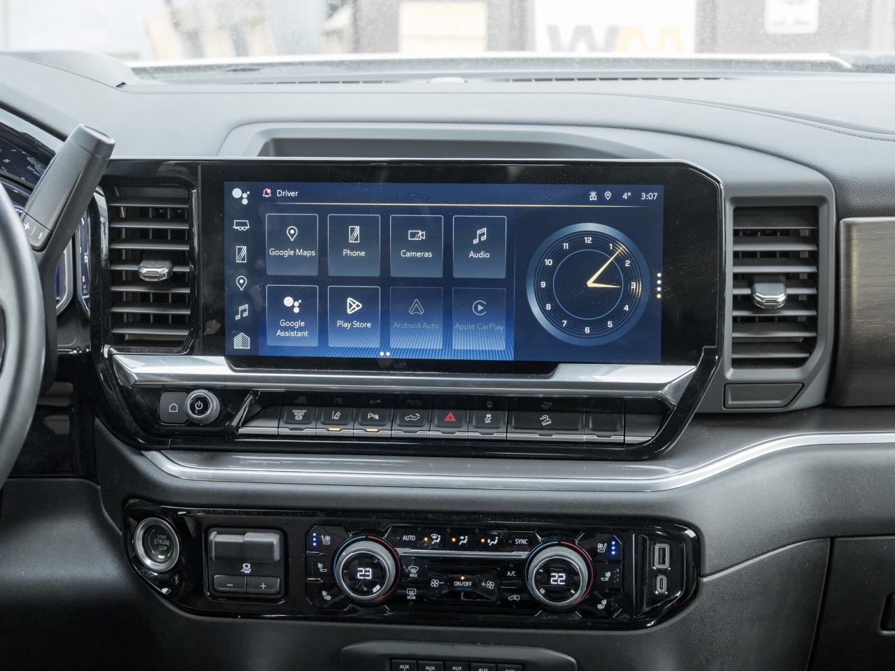 2025 Chevrolet SILVERADO 2500HD 4WD Crew Cab 159  High Country   Local trade! Photo