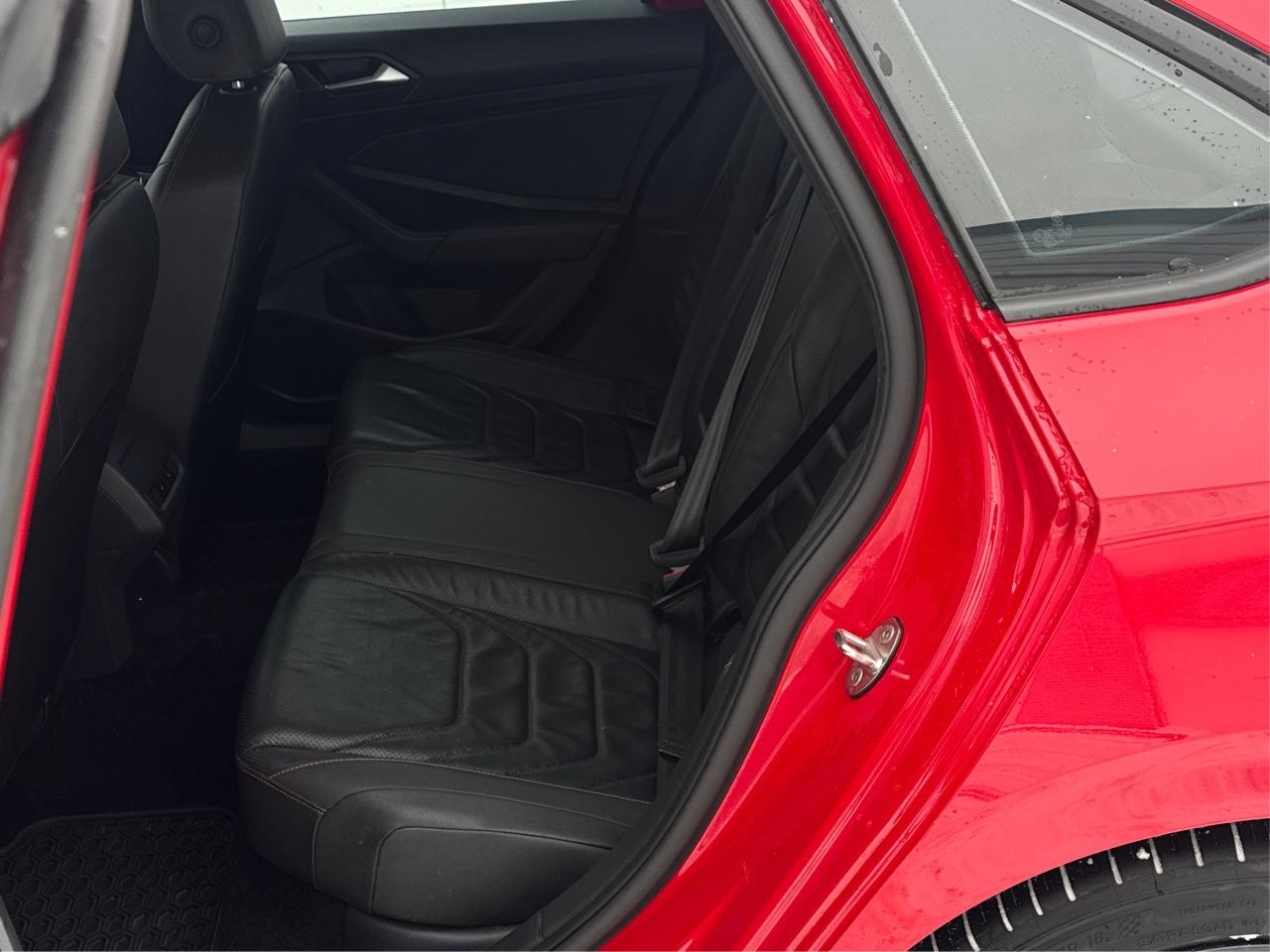 2021 Volkswagen Jetta LEATHER SUNROOF HEATED SEATS WE FINANCE ALL CREDIT Photo