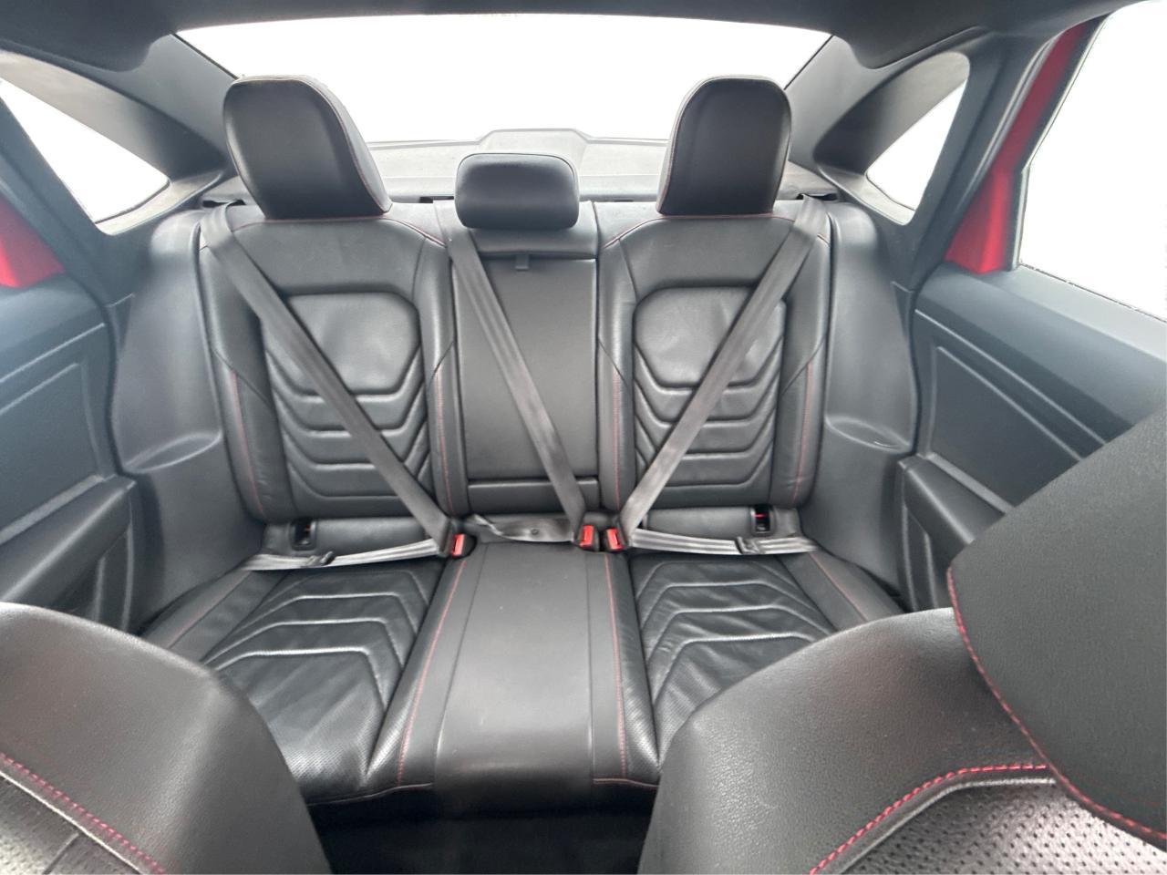 2021 Volkswagen Jetta LEATHER SUNROOF HEATED SEATS WE FINANCE ALL CREDIT Photo