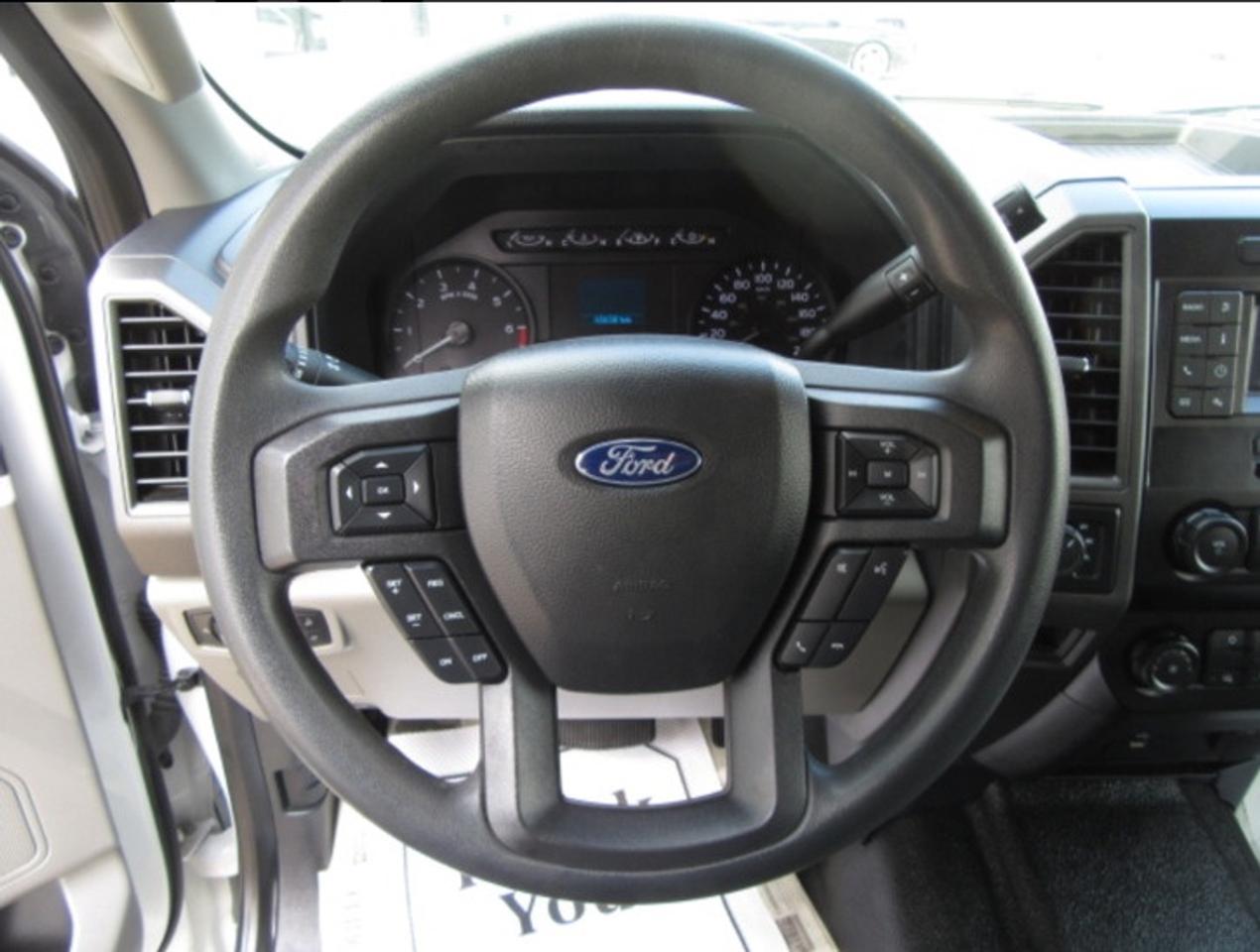 2022 Ford F-250 GAS 4X4 CREW CAB WITH 8 FT LONG BOX Photo