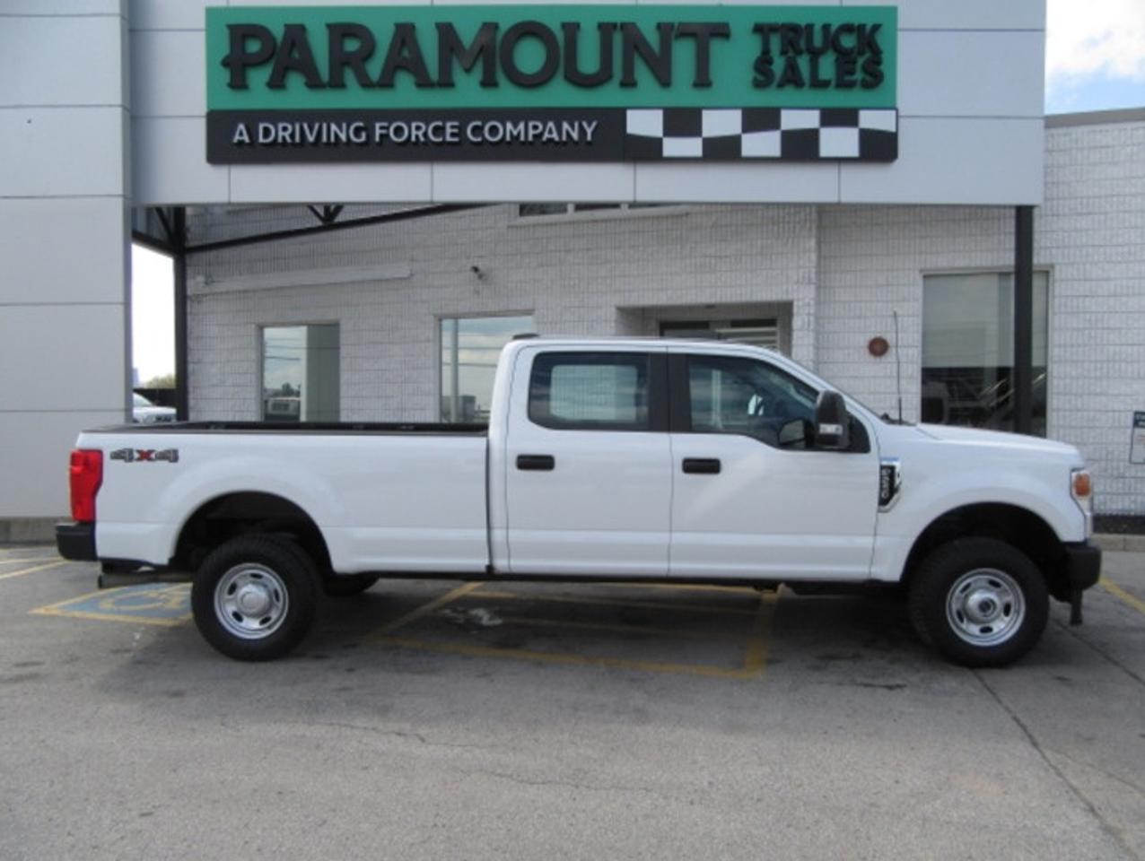 2022 Ford F-250 GAS 4X4 CREW CAB WITH 8 FT LONG BOX Photo