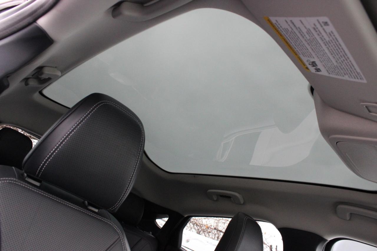 2021 Ford Mustang Mach-E Premium X AWD   No Accident   Extended Range Photo