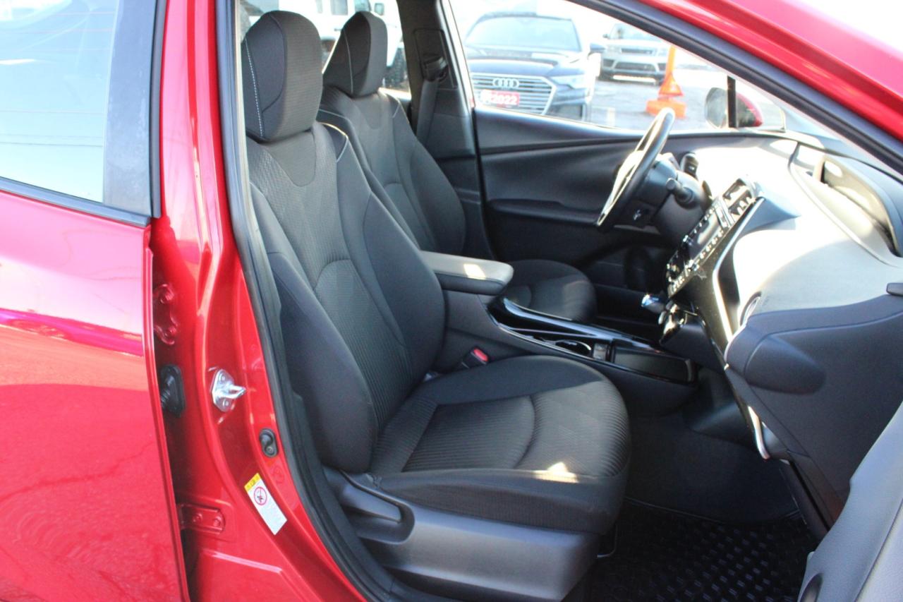 2021 Toyota Prius Prime Upgrade Auto   No Accident   Clean Carfax Photo