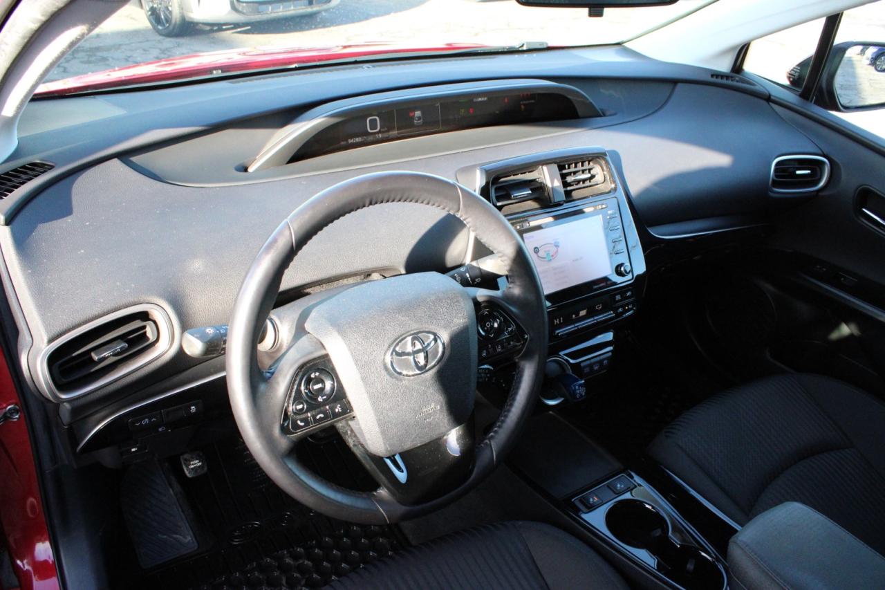 2021 Toyota Prius Prime Upgrade Auto   No Accident   Clean Carfax Photo
