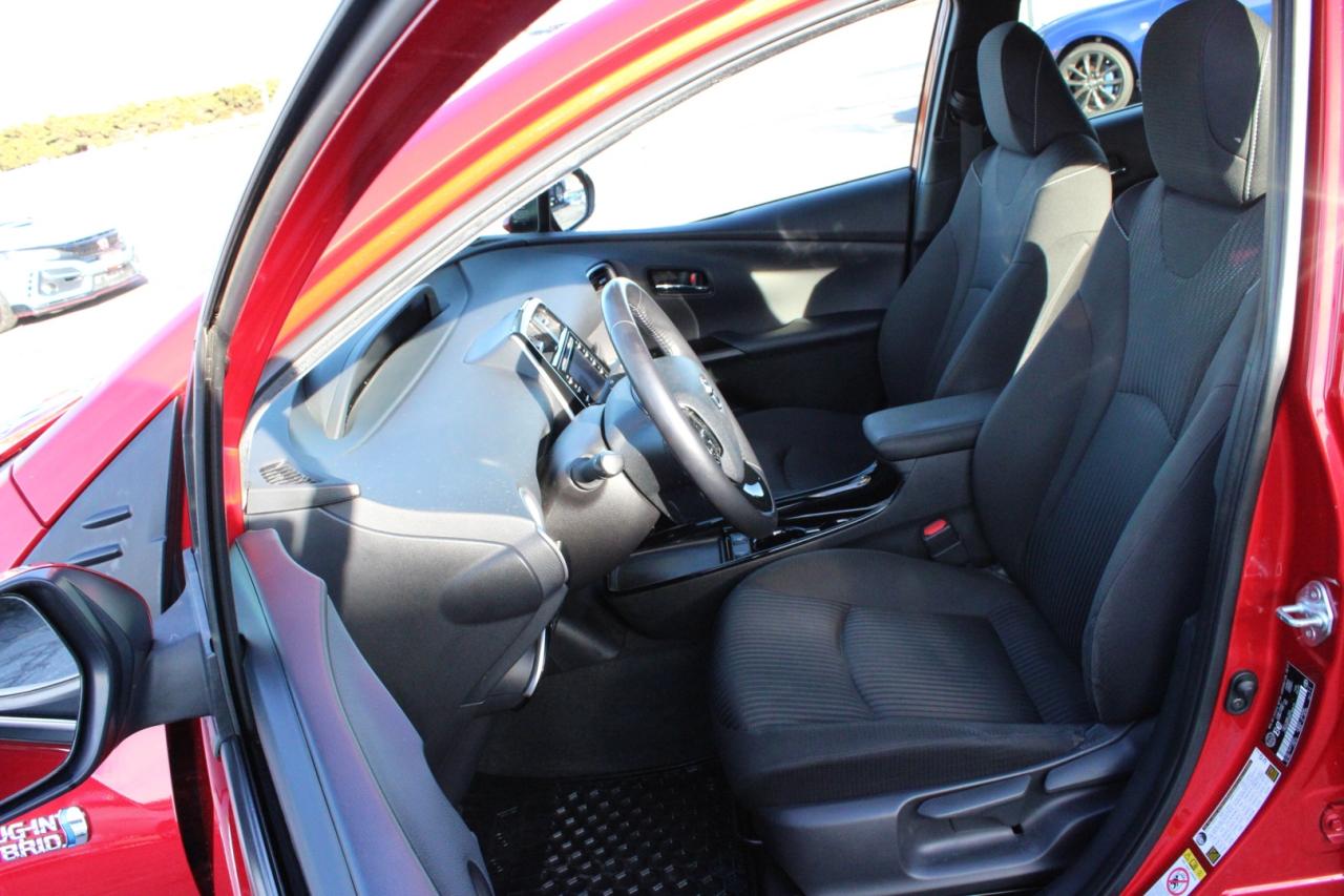 2021 Toyota Prius Prime Upgrade Auto   No Accident   Clean Carfax Photo