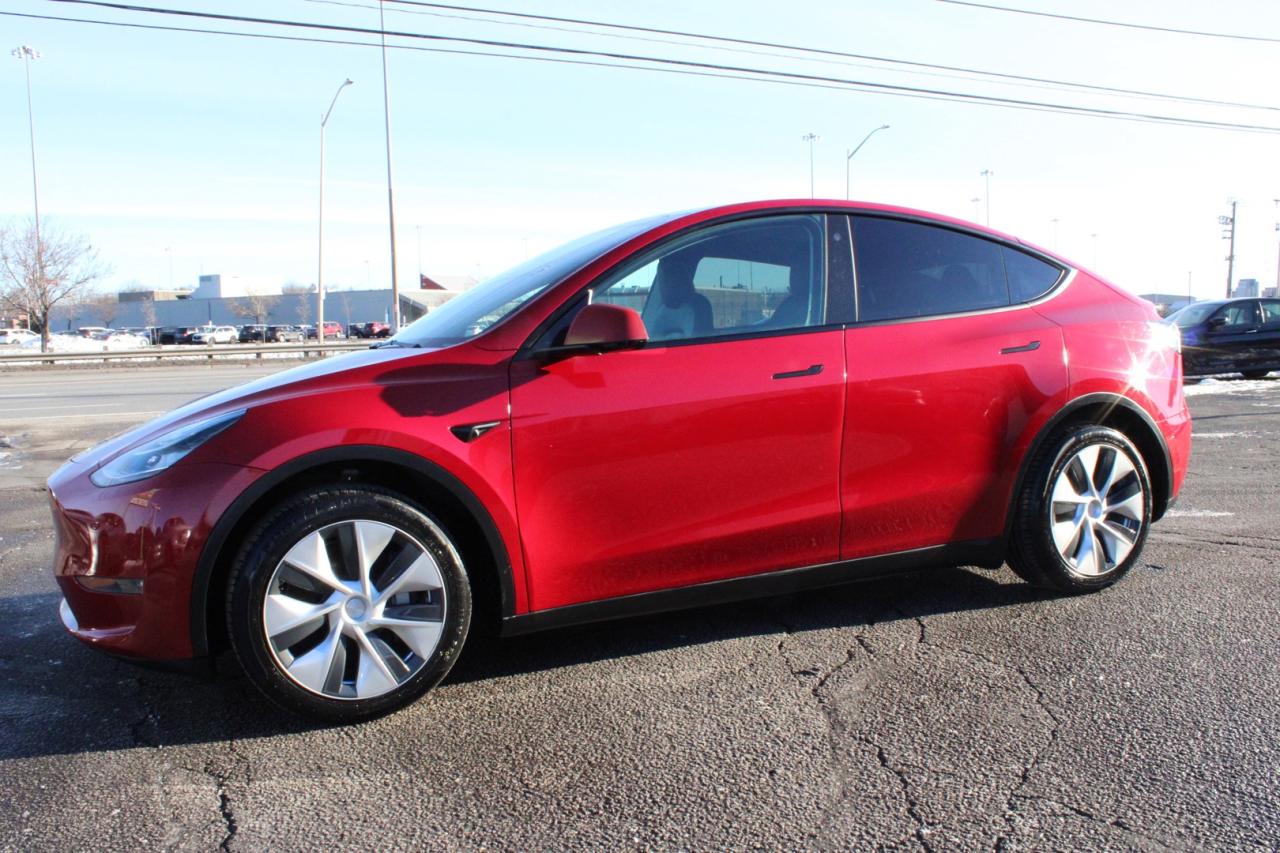 2022 Tesla Model Y Long Range Dual Motor Photo2