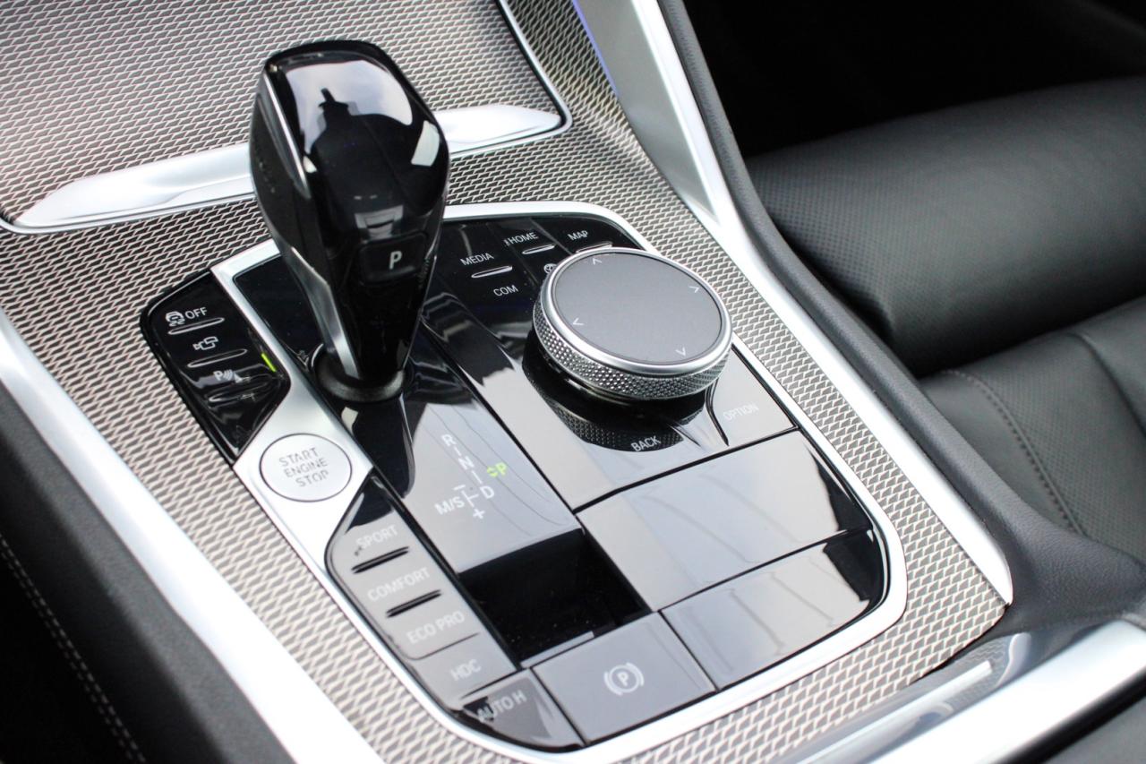 2022 BMW X6 xDrive40i   M Sport   No Accident   Drive Assist Photo