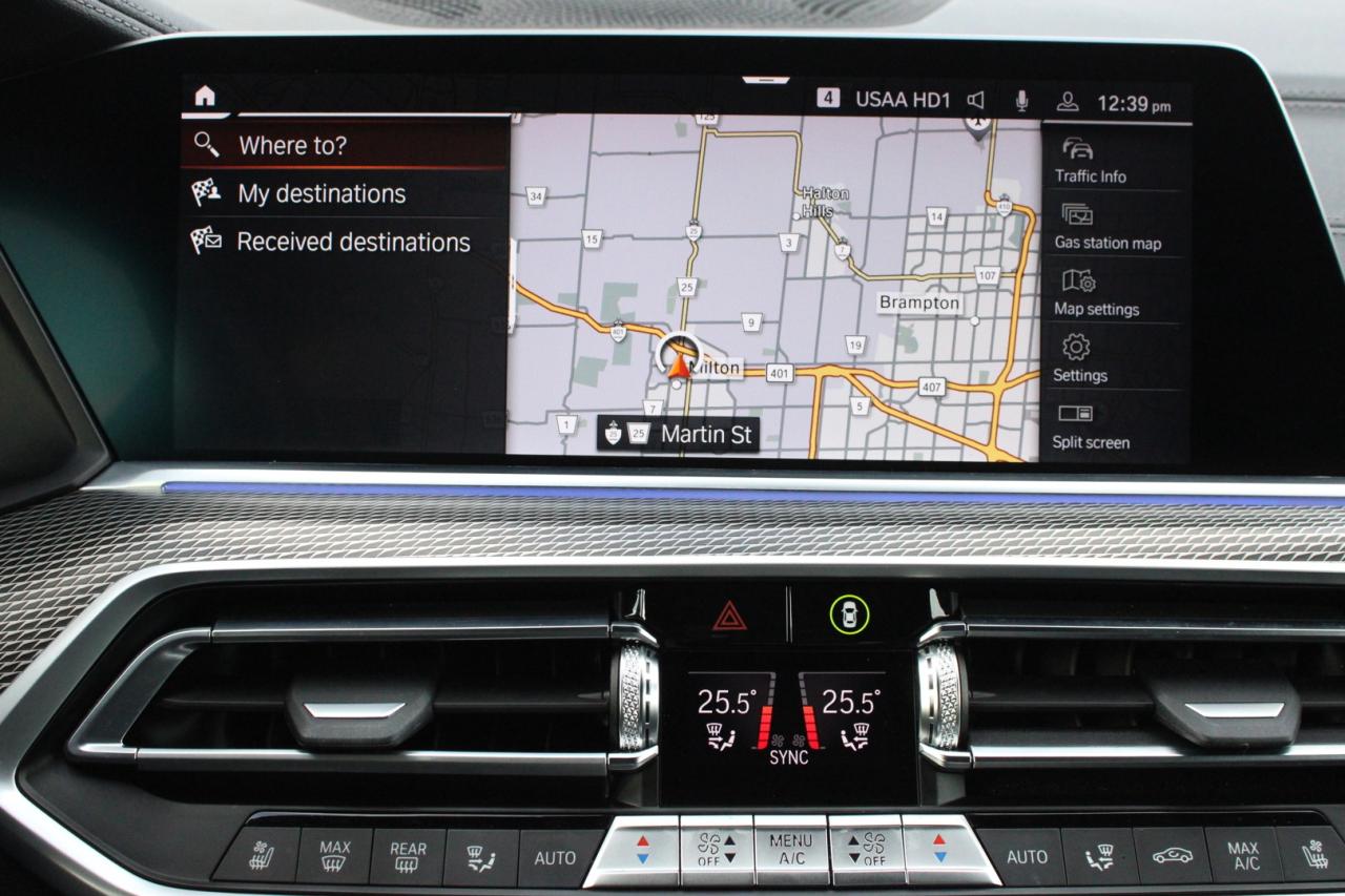 2022 BMW X6 xDrive40i   M Sport   No Accident   Drive Assist Photo