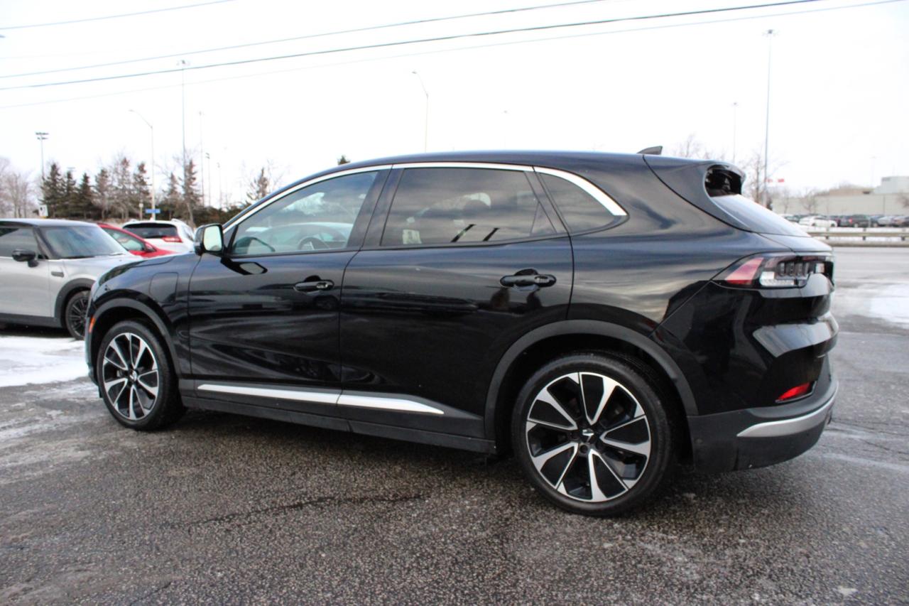 2023 VinFast VF 8 City Edition PLUS   No Accident   Clean Carfax Photo4