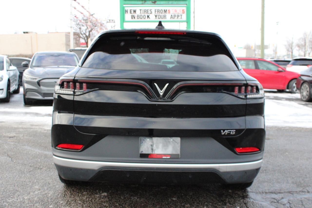 2023 VinFast VF 8 City Edition PLUS   No Accident   Clean Carfax Photo