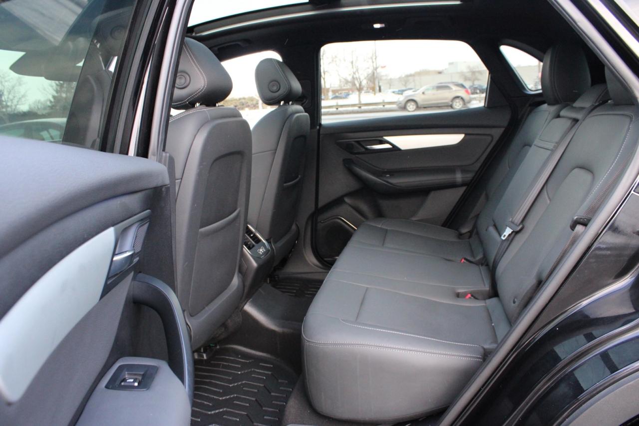 2023 VinFast VF 8 City Edition PLUS   No Accident   Clean Carfax Photo