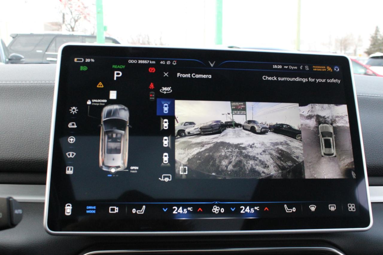 2023 VinFast VF 8 City Edition PLUS   No Accident   Clean Carfax Photo