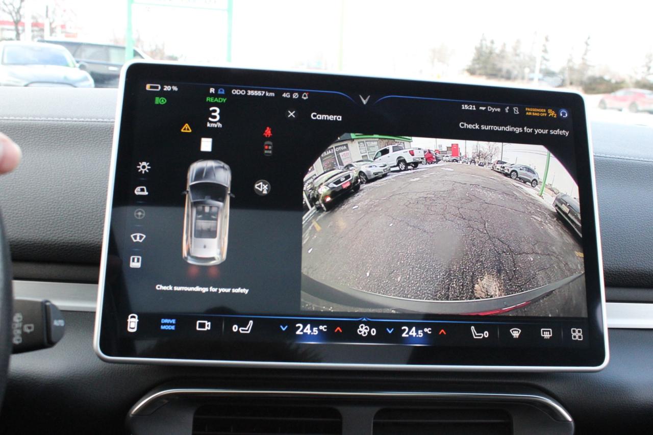 2023 VinFast VF 8 City Edition PLUS   No Accident   Clean Carfax Photo