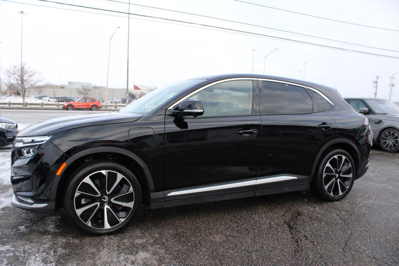 2023 VinFast VF 8 City Edition PLUS   No Accident   Clean Carfax Photo