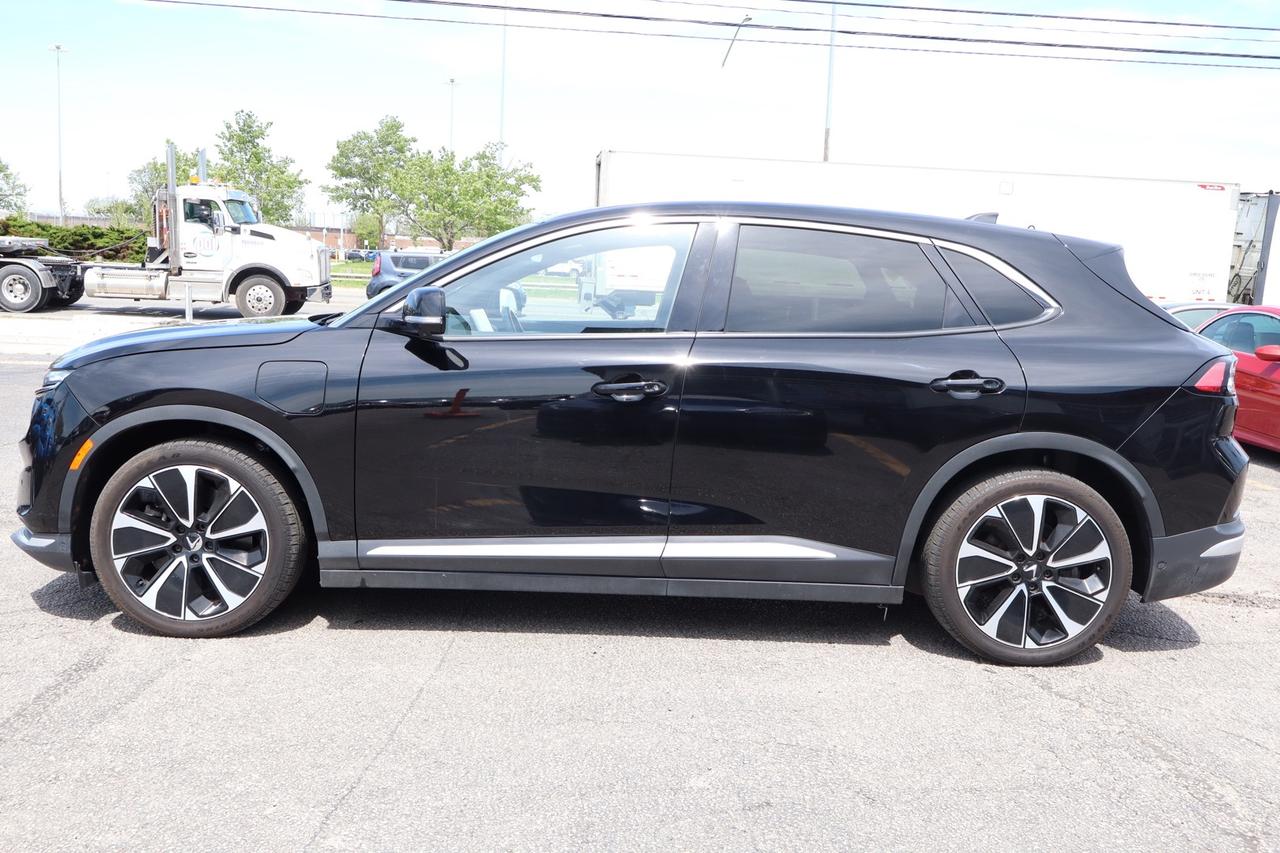2023 VinFast VF 8 City Edition PLUS   No Accident   Clean Carfax Photo3