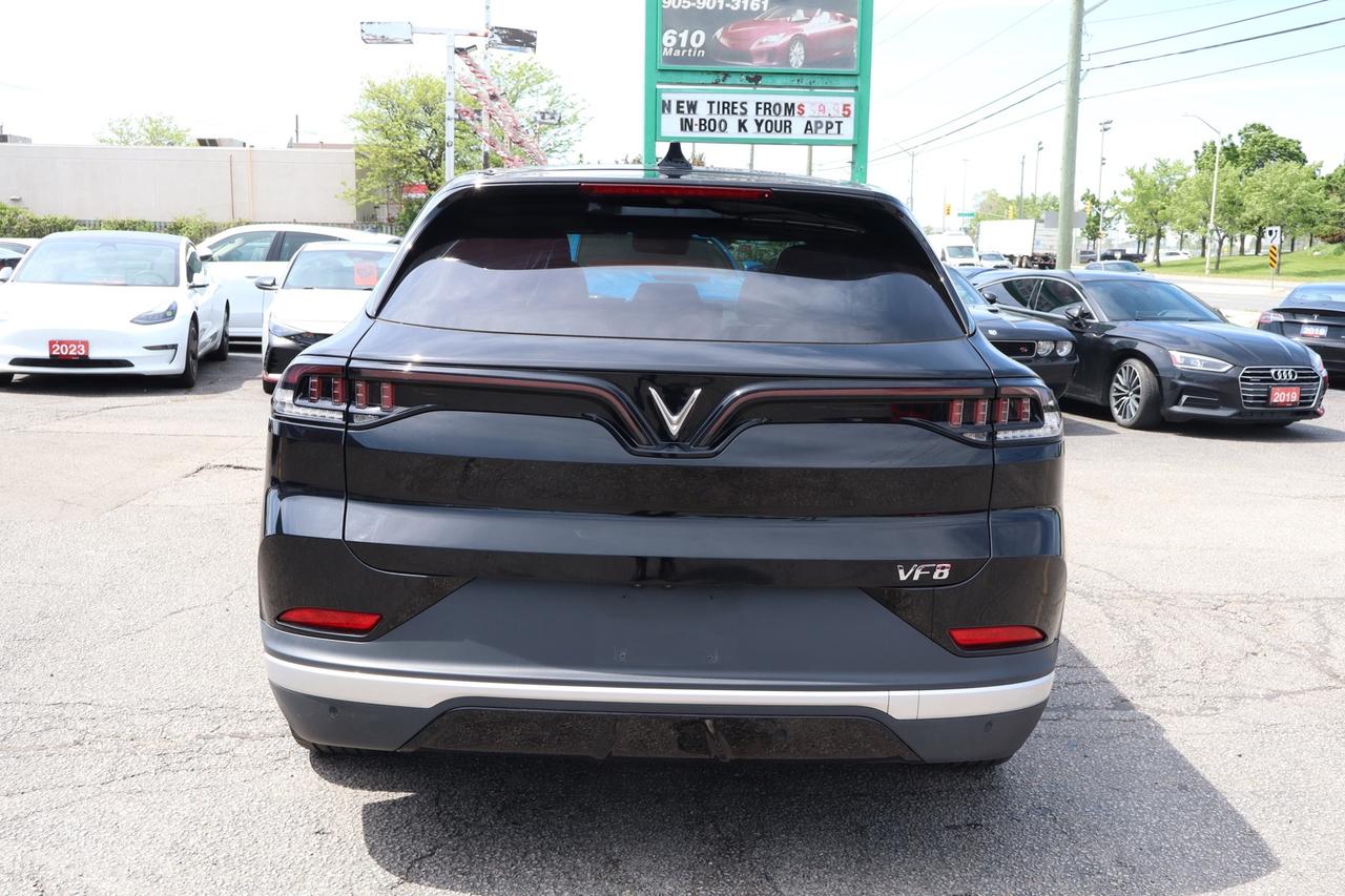 2023 VinFast VF 8 City Edition PLUS   No Accident   Clean Carfax Photo